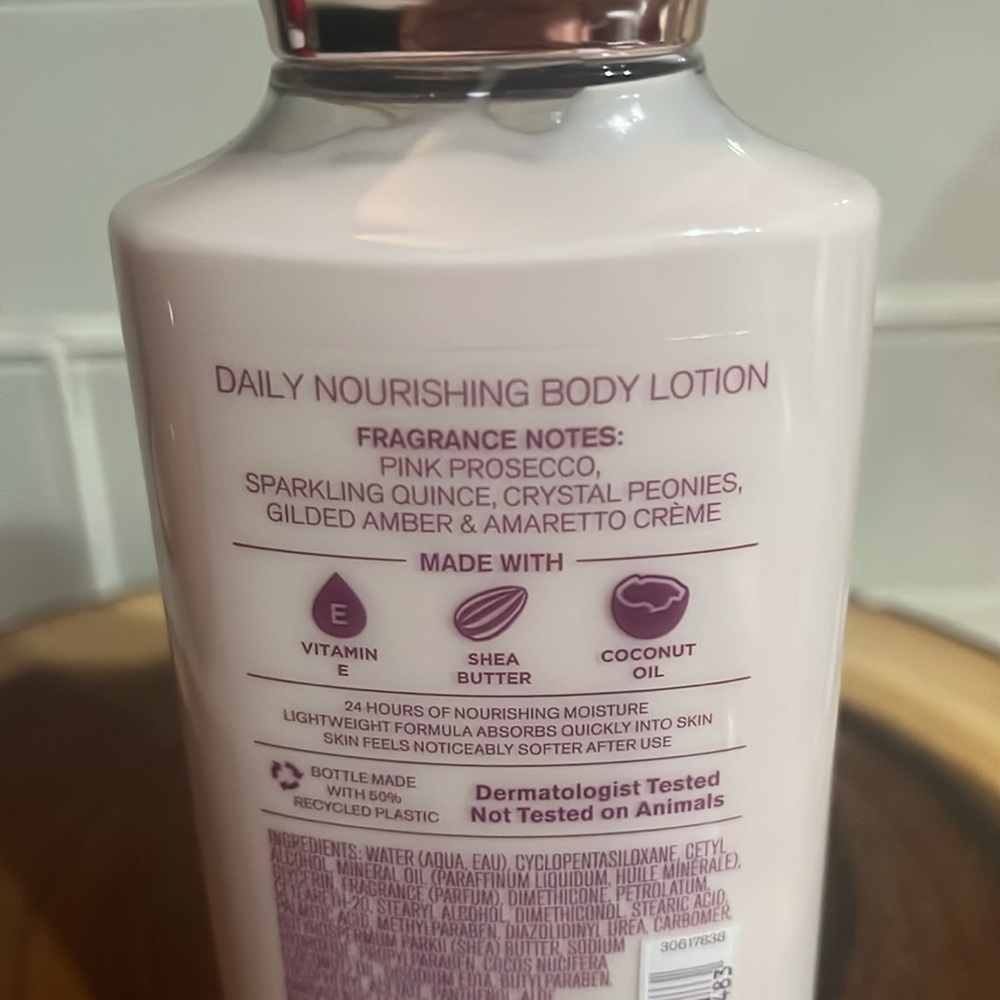Bath & Body Works - A Thousand Wishes - daily nourishing body lotion - Picture 4 of 7